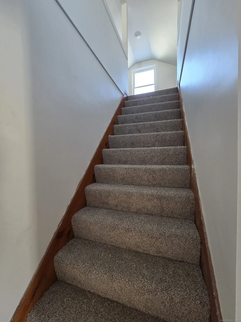 Photo of 395 Bailey Hill Road