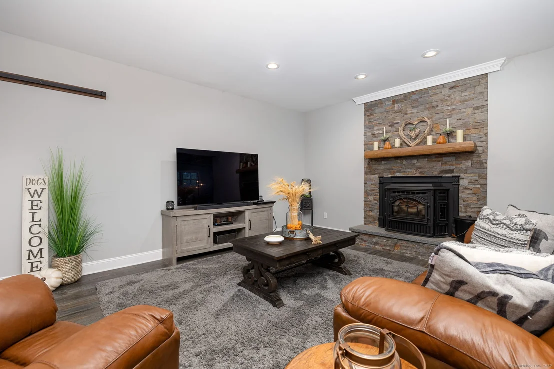 Photo of 154 Cascade Ridge