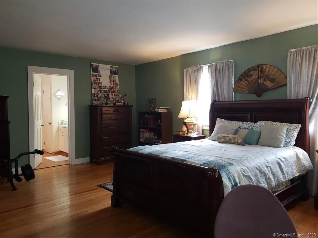 Photo of 12 Beverly Drive