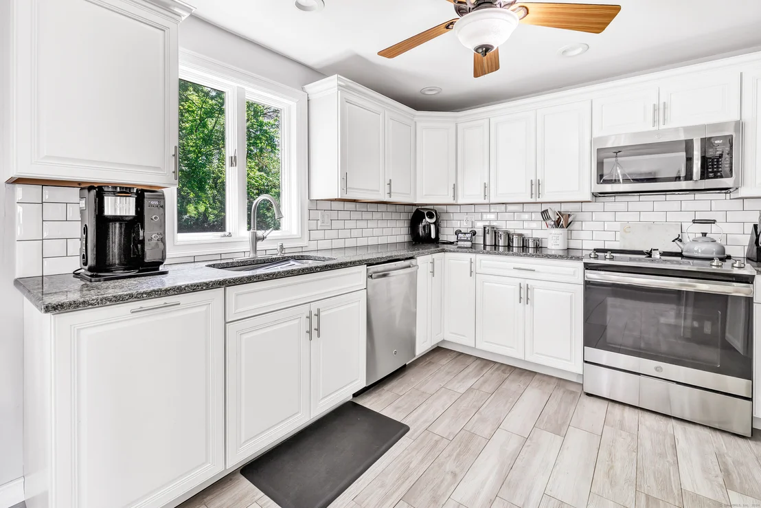 Photo of 16 Glen Circle