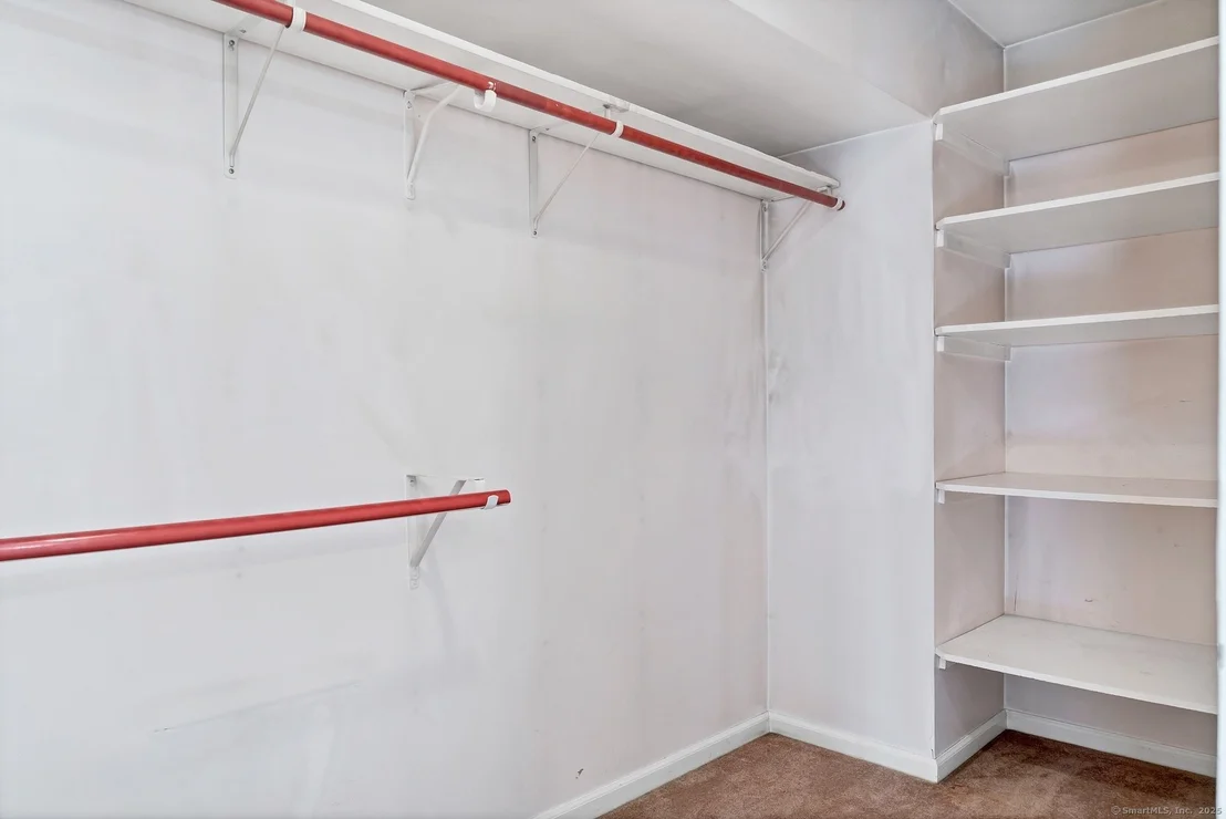 Photo of Unit APT7B at 91 Riverview Road