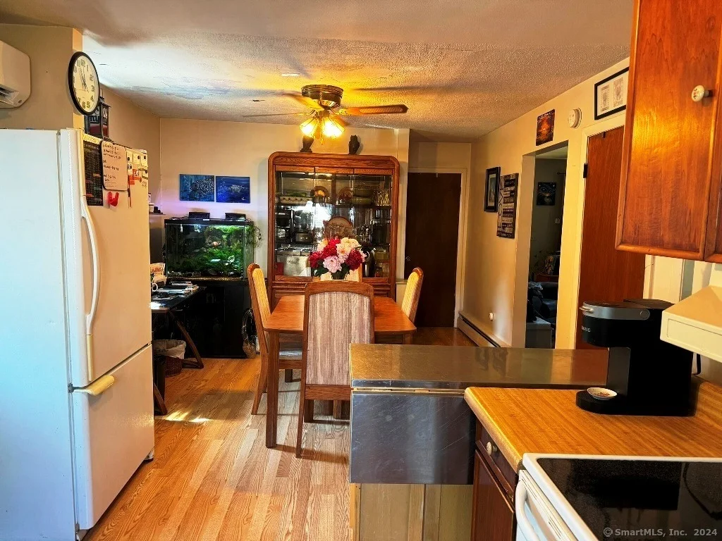 Photo of 24 Grove Avenue