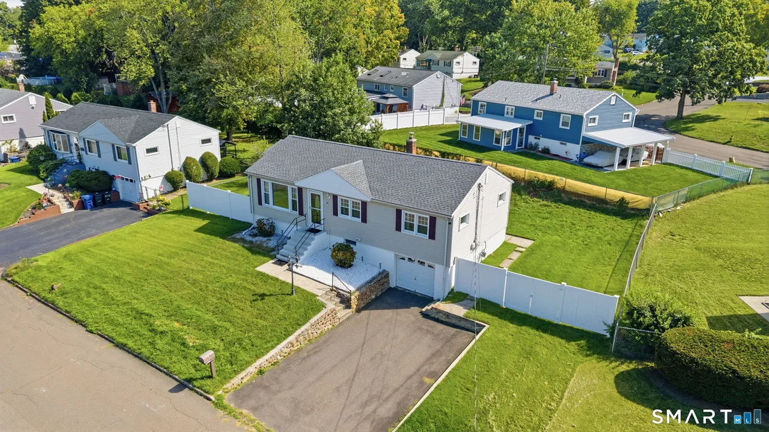 Photo of 144 Beatrice Drive