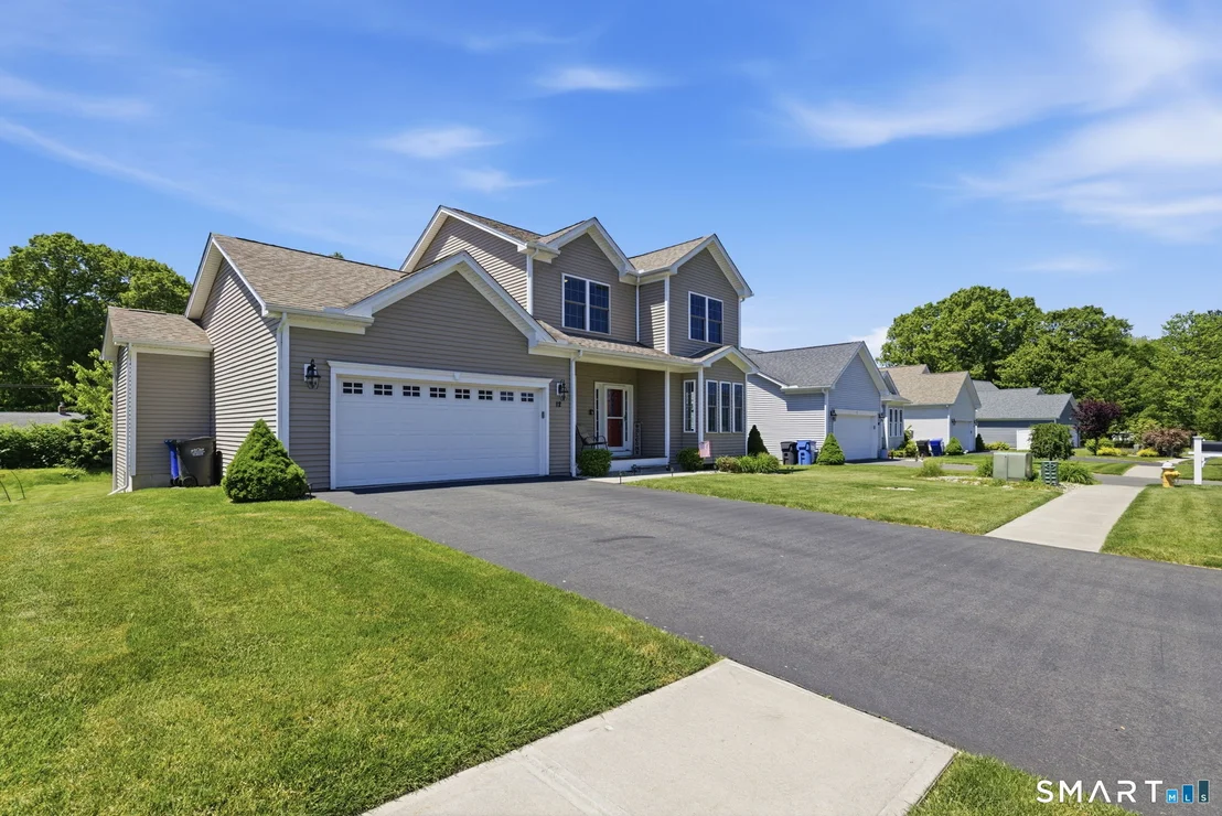 Photo of 12 River Road