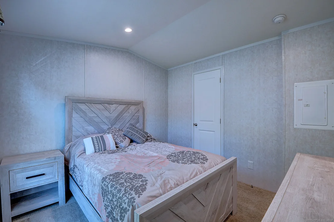 Photo of 24 Thunderbird Drive