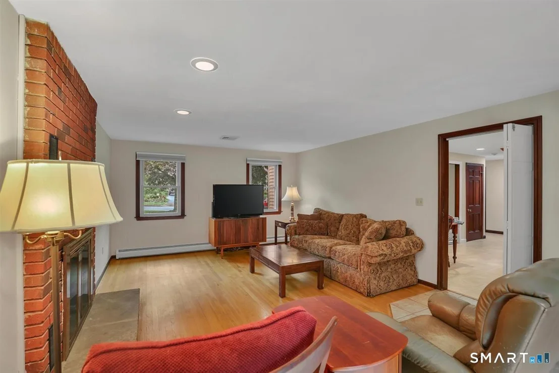Photo of 190 Valley View Road