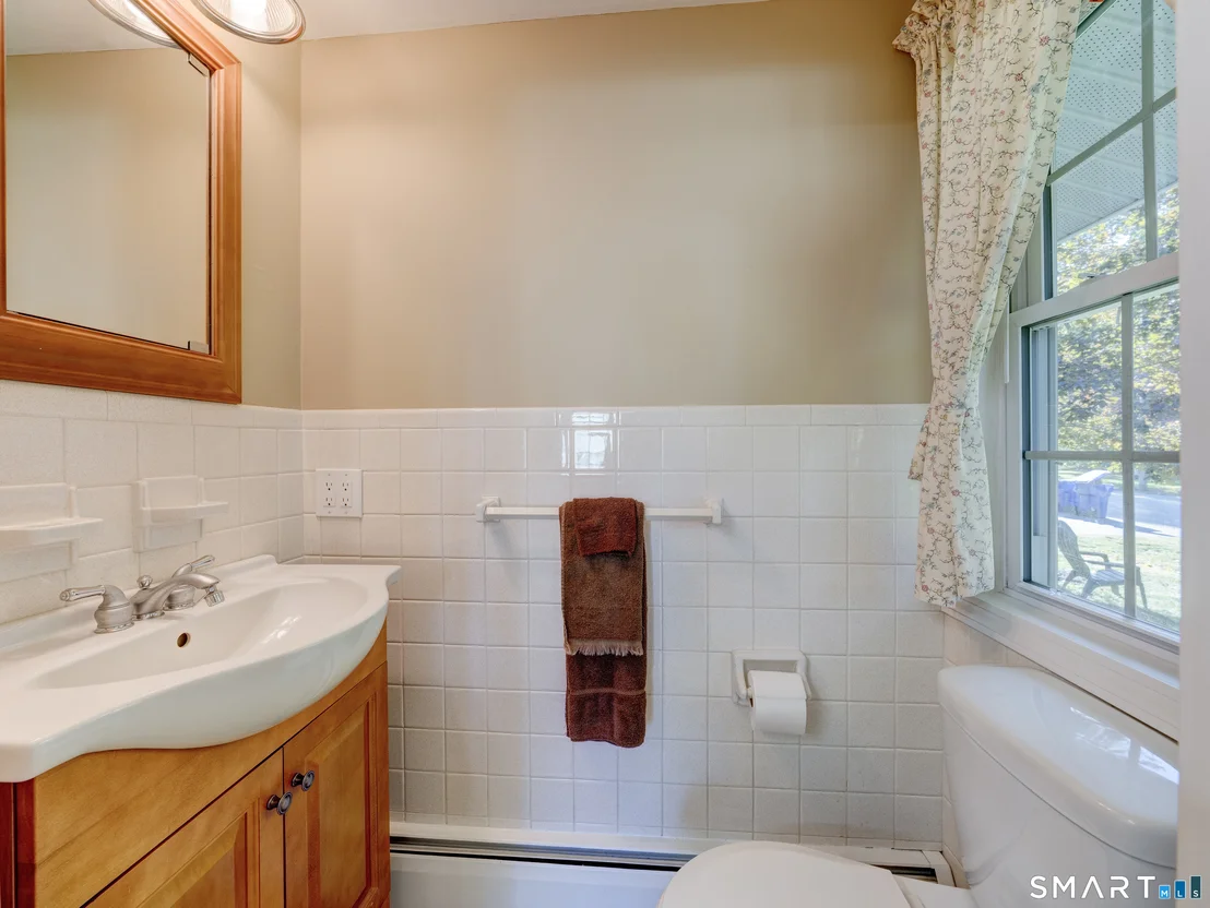 Photo of 225 Dorothy Drive