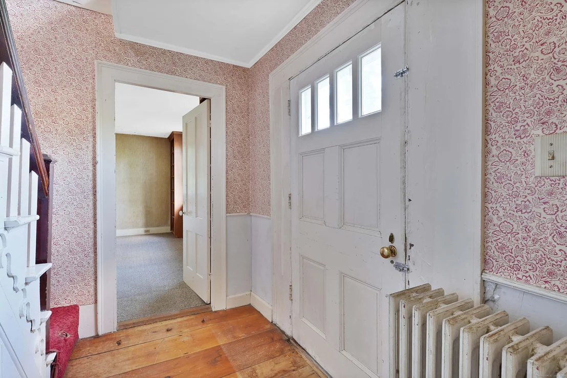 Photo of 657 Colebrook Road
