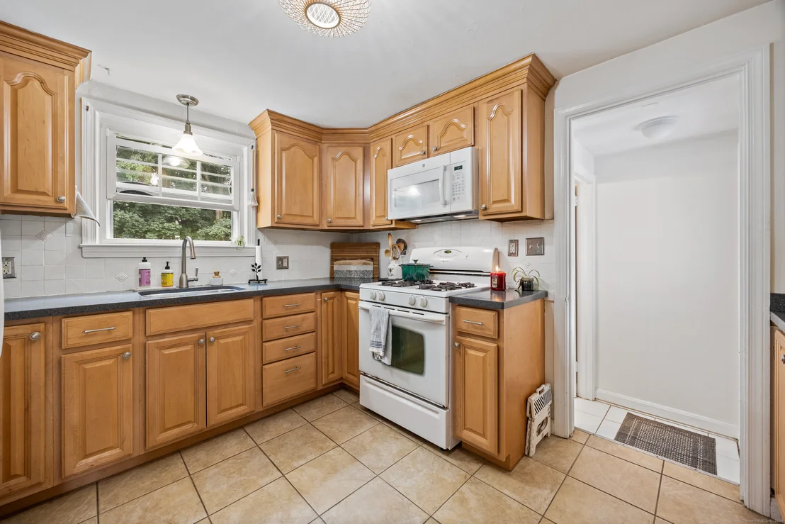 Photo of 165 Beverly Road