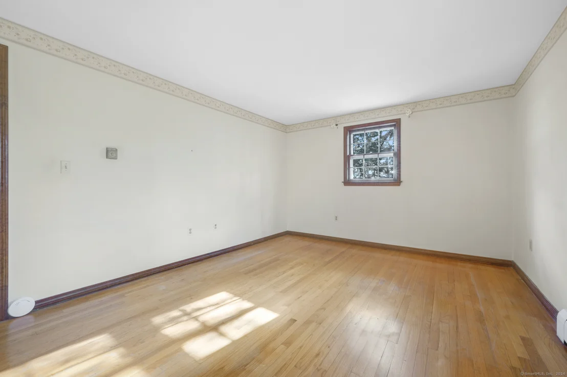Photo of 8 Valley View Drive