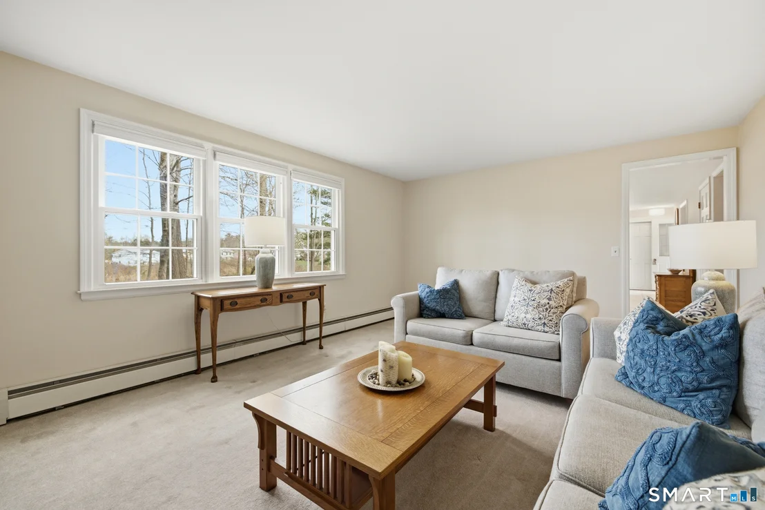 Photo of 25 Brookhaven Lane