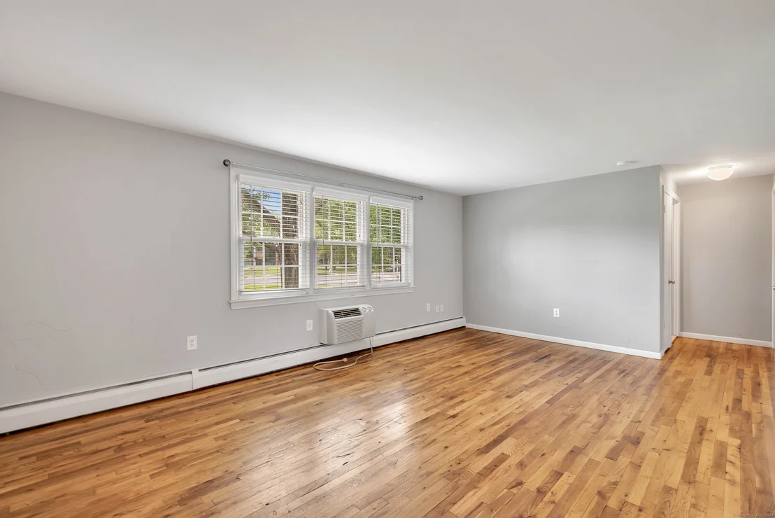 Photo of Unit 3A at 2 Brickyard Road