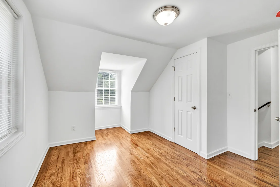 Photo of 135 Oberlin Road