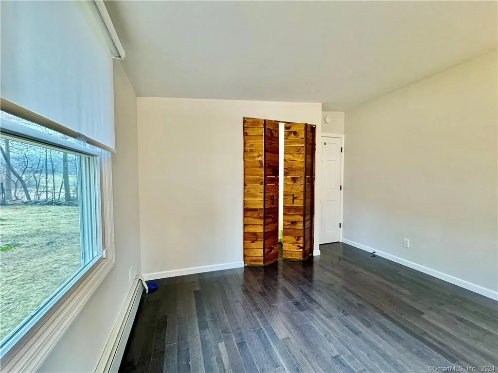 Photo of 82 Floradan Road