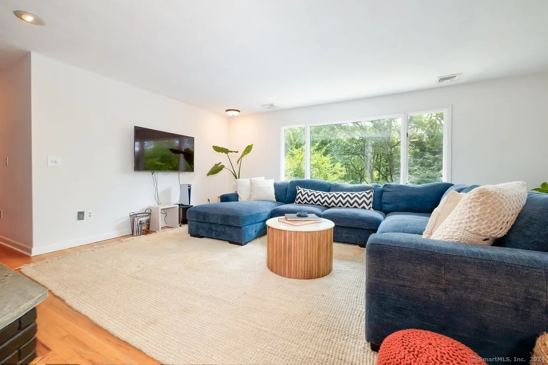 Photo of 28 Spring Valley Road