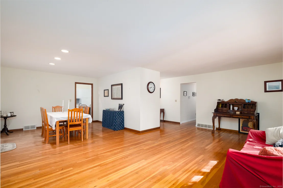 Photo of 116 Bender Road