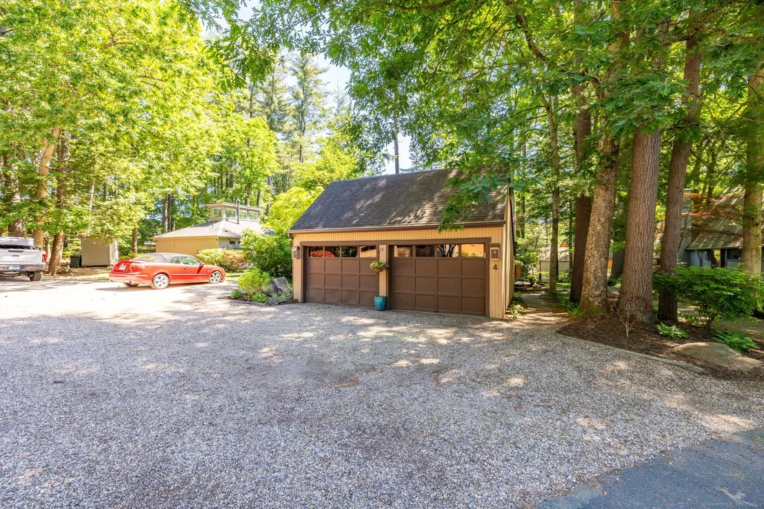 Photo of Unit 4 at 4 Dove Circle