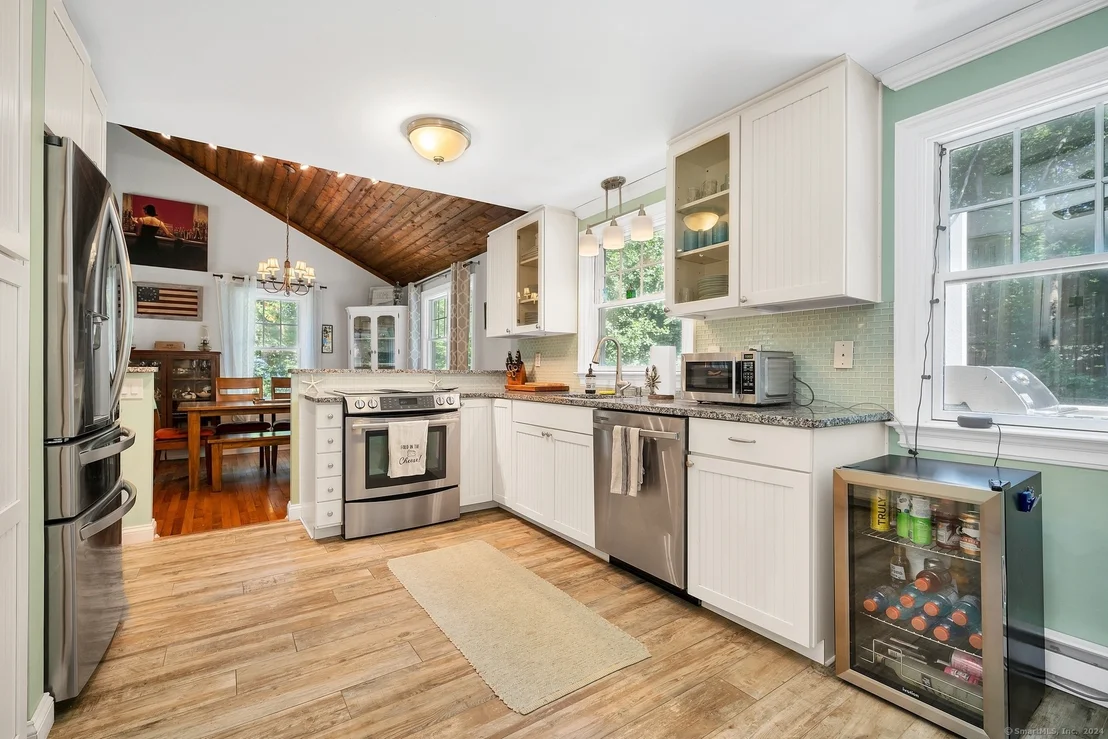 Photo of 24 Champlain Drive