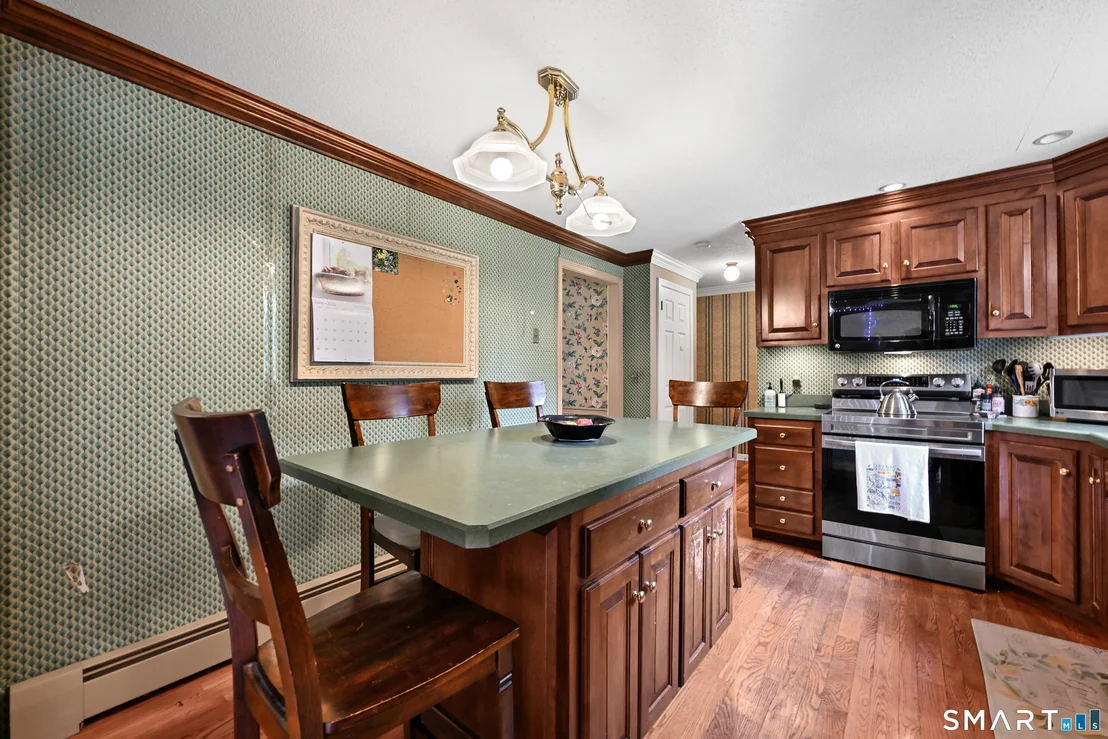 Photo of 96 Fox Run Drive