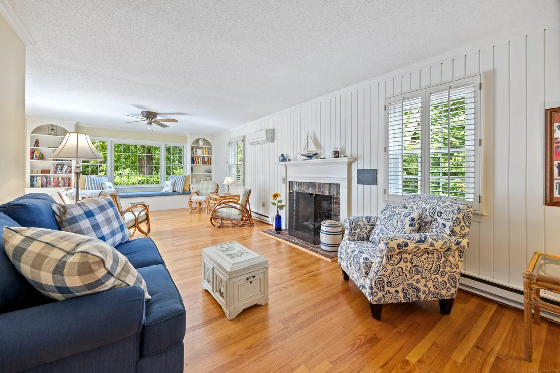 Photo of 57 Bennett Avenue