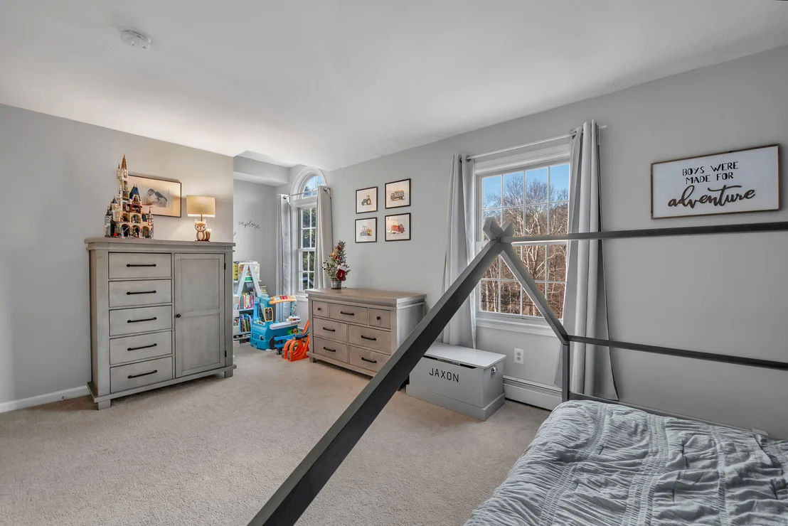 Photo of 185 Greystone Road