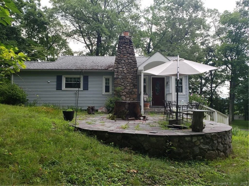 Photo of 12 Beverly Drive