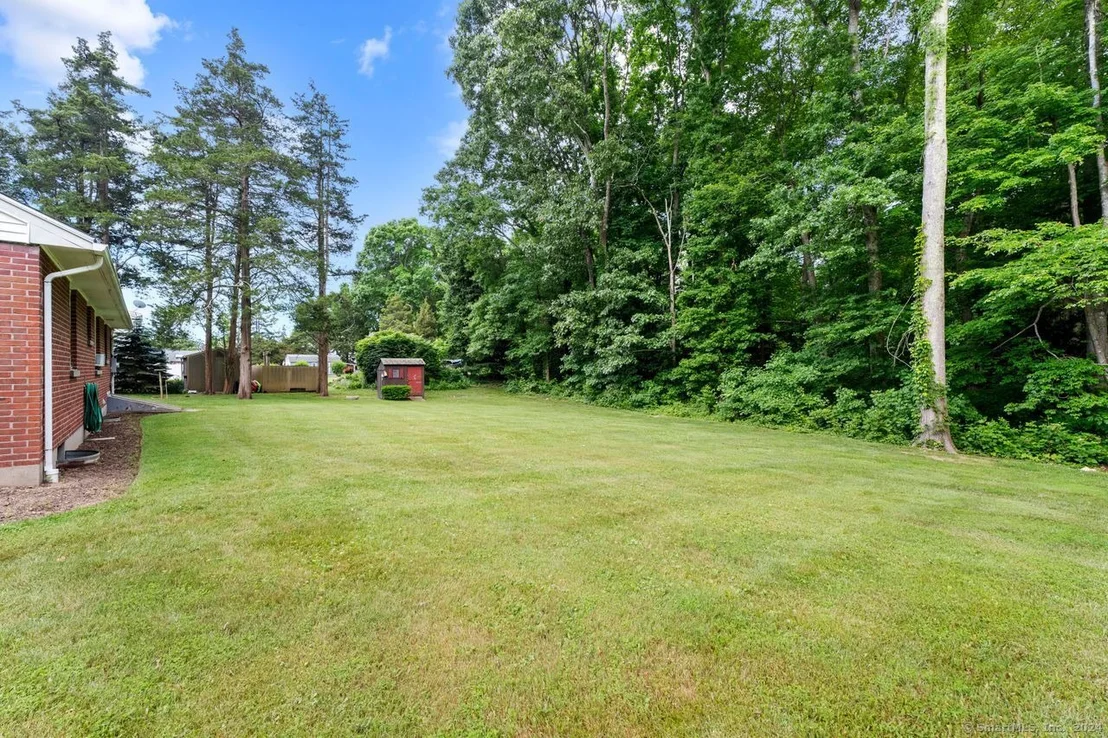 Photo of 2 Hickory Avenue