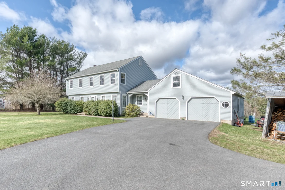 Photo of 1833 Mountain Road