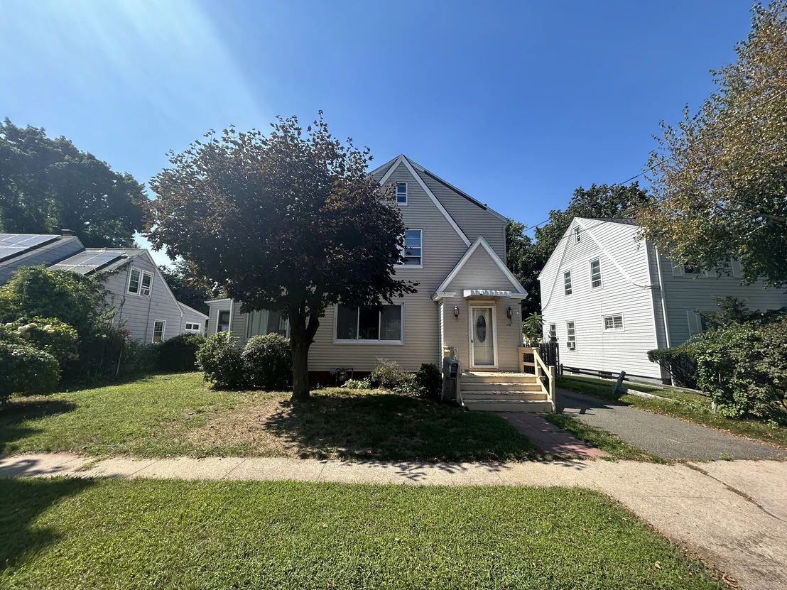 Photo of 106 Elmer Avenue