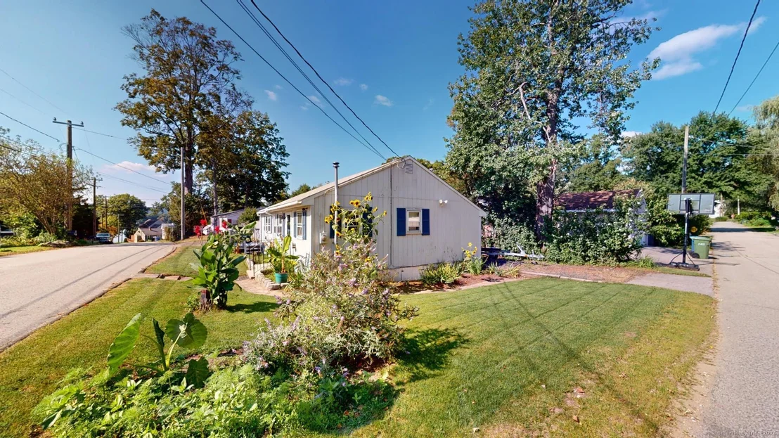 Photo of 14 Mark Twain Drive