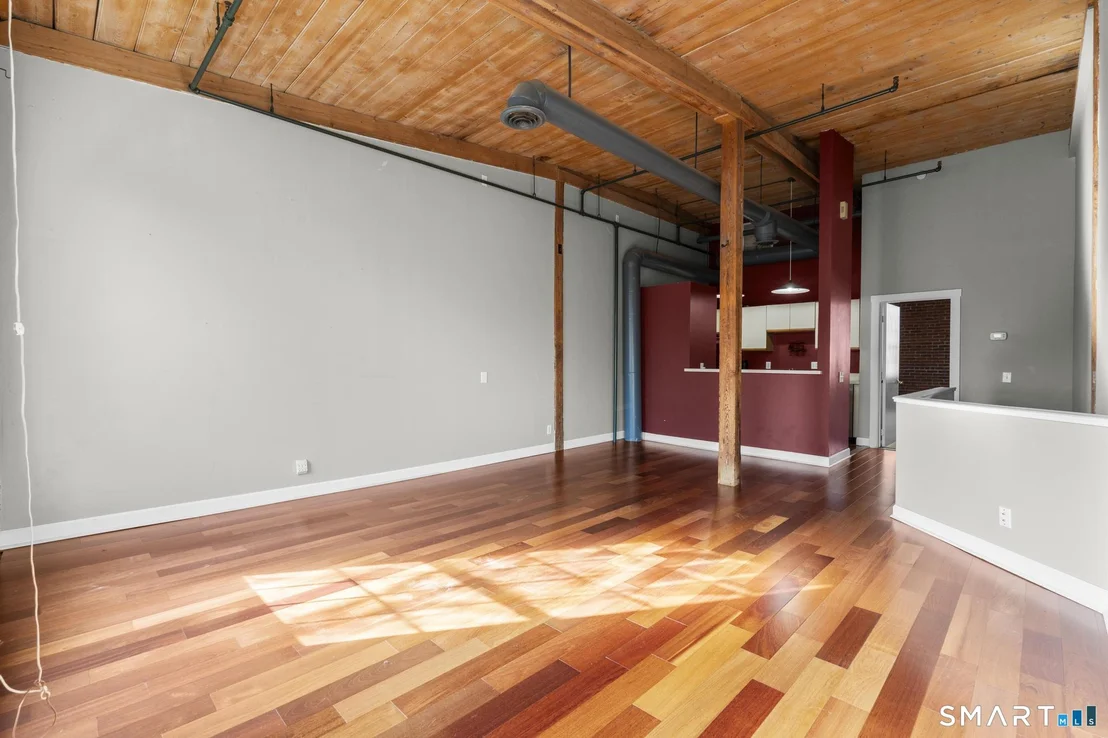 Photo of Unit 417 at 92 Main Street