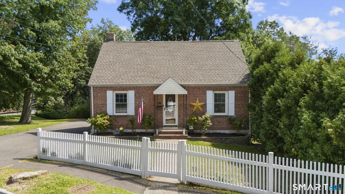 Photo of 213 Knapps Highway