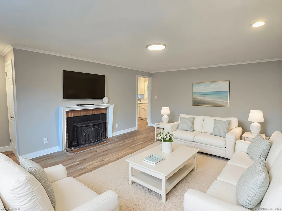 Photo of 11 Fyler Drive