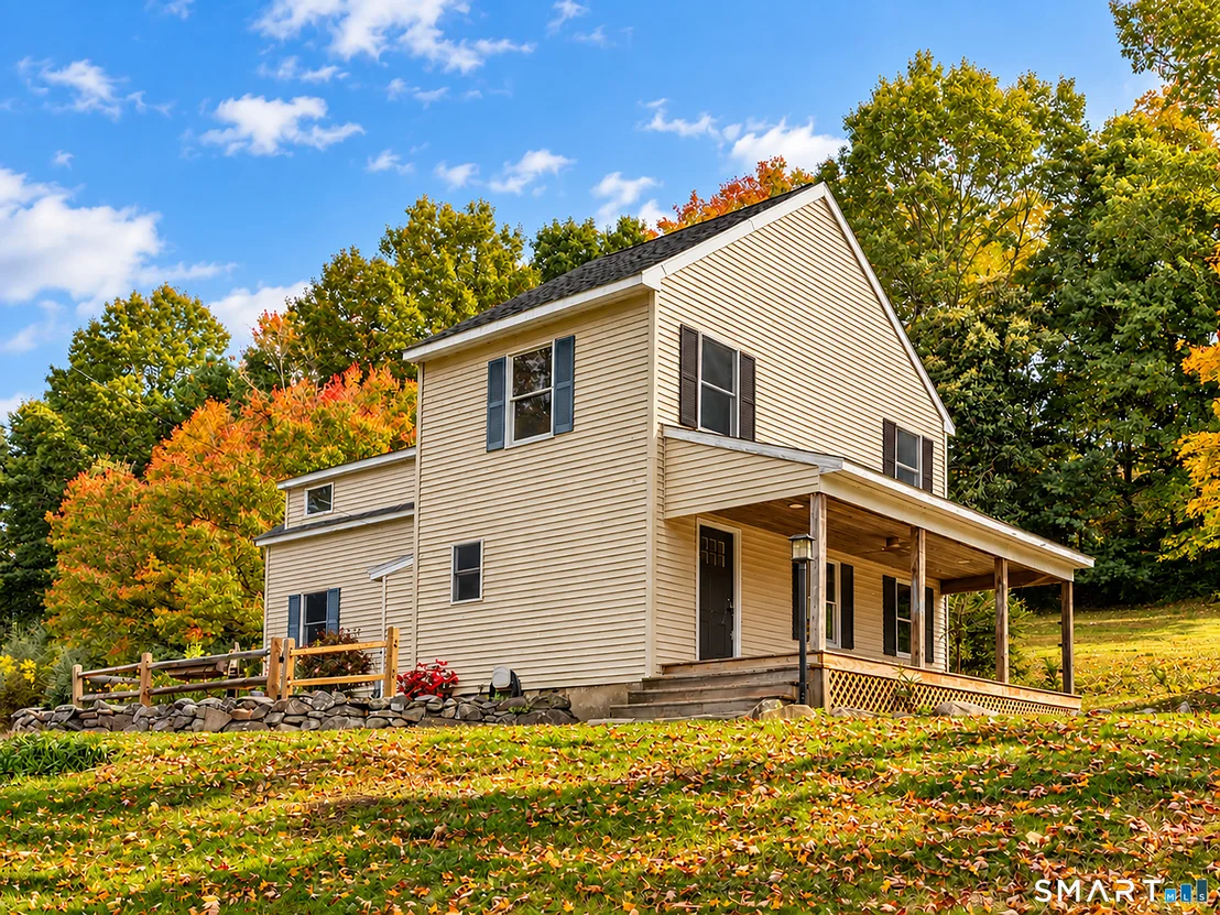 Photo of 28 Curtiss Hill Road