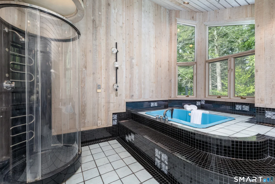 Photo of 411 Cherry Brook Road