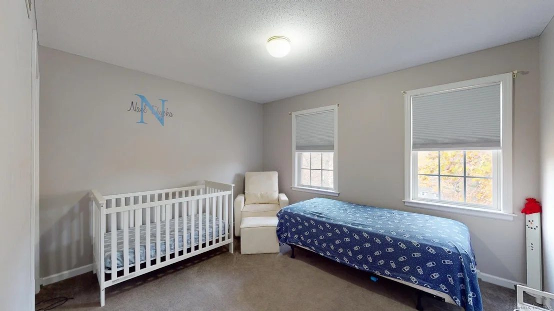 Photo of 19 High Ledge Circle