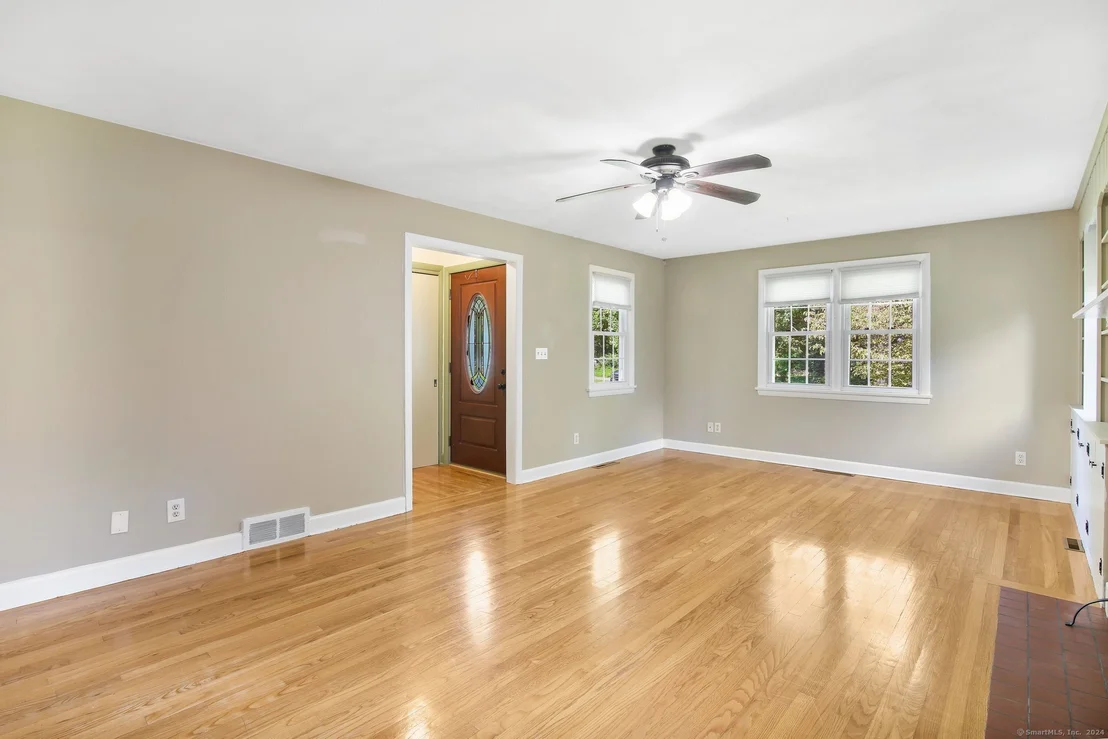 Photo of 9 Ridge Road