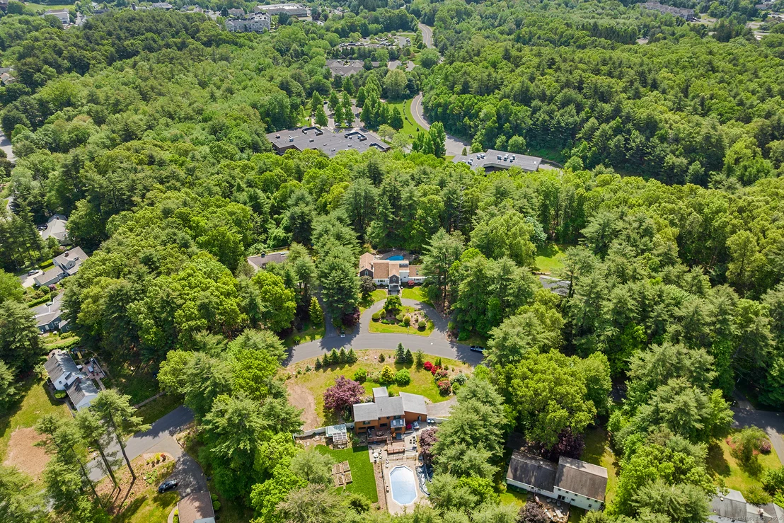 Photo of 16 Ariel Way