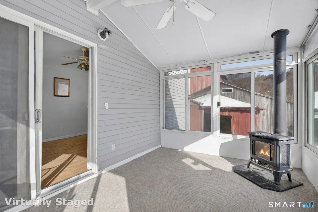 Photo of 608 Echo Lake Road