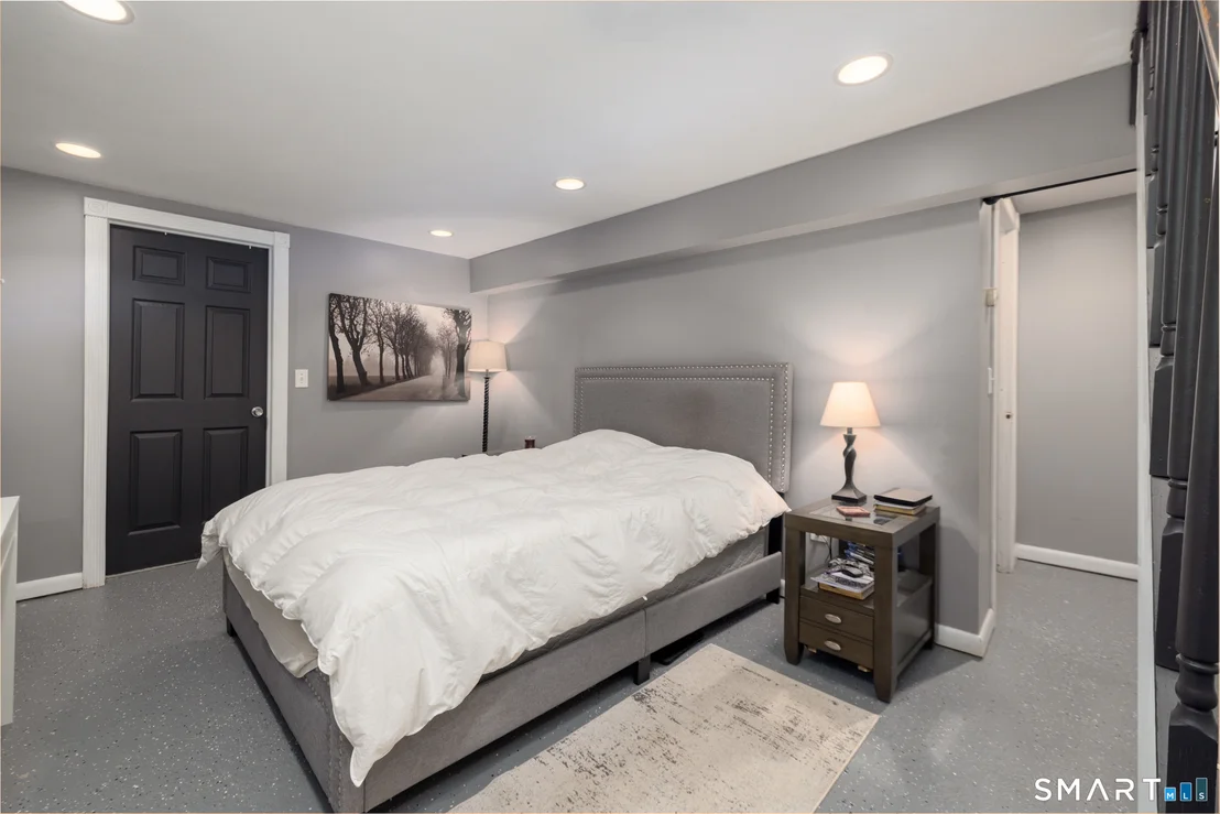 Photo of 1166 Spindle Hill Road