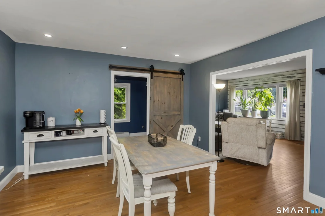 Photo of 39 Highland Avenue