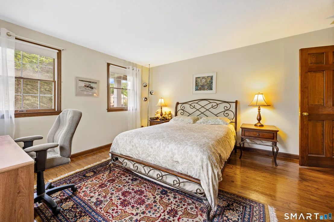 Photo of 620 Riverside Drive