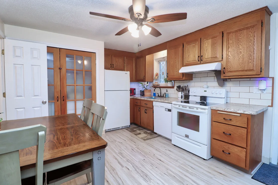 Photo of Unit APT2E at 2 Branch Road
