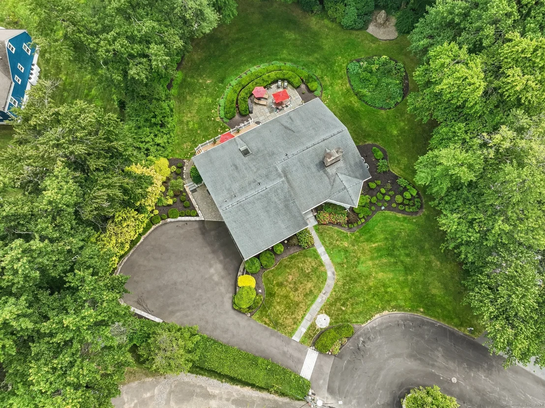 Photo of 109 Meadowcrest Drive