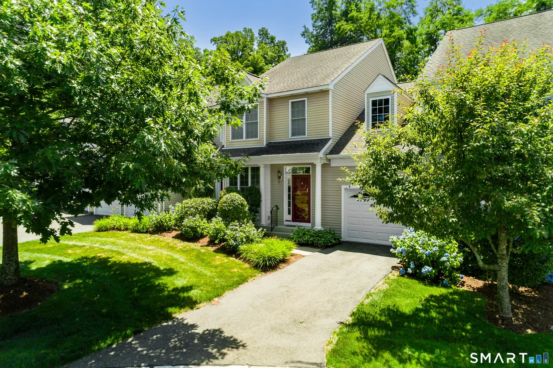 Photo of Unit 33 at 33 Iris Way