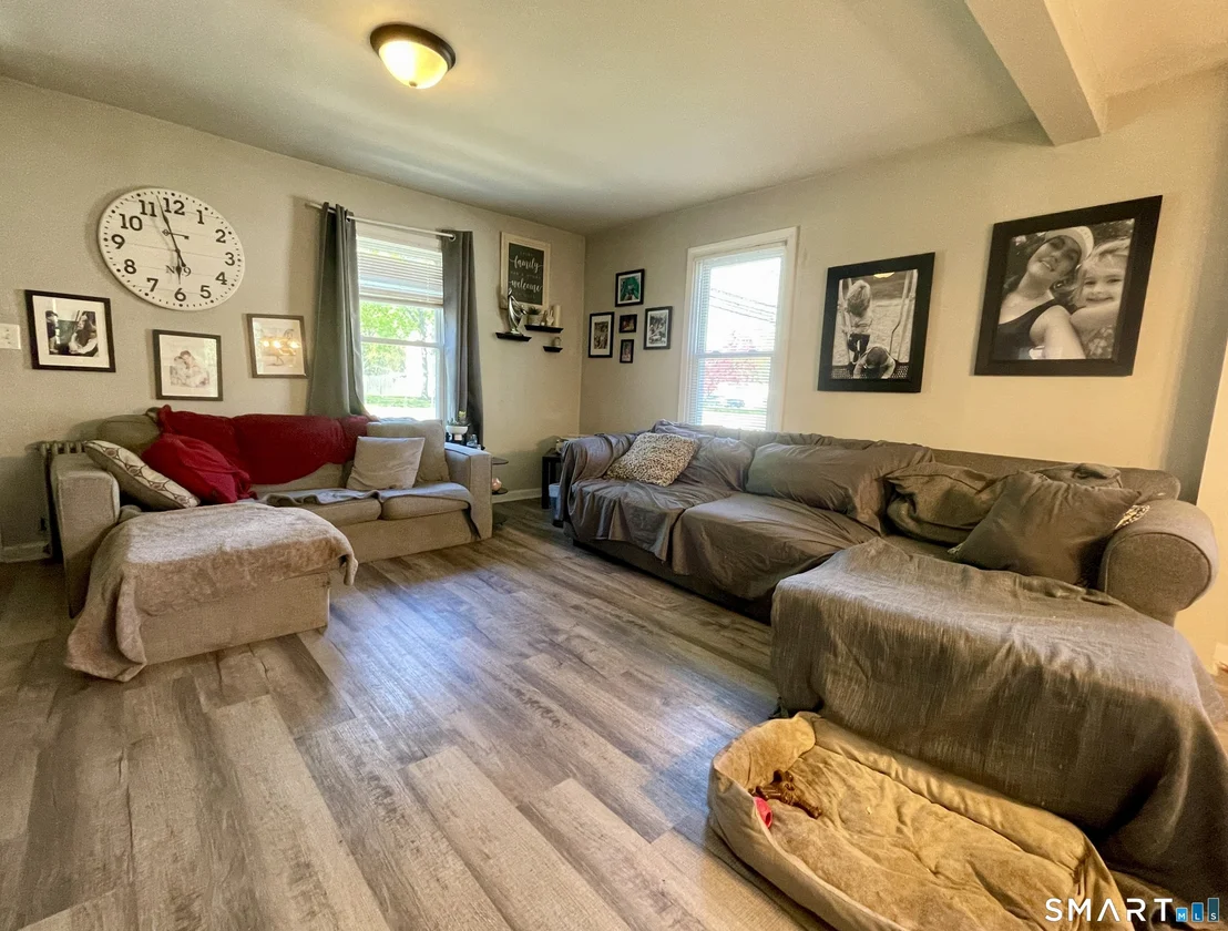 Photo of 16 Brainard Road
