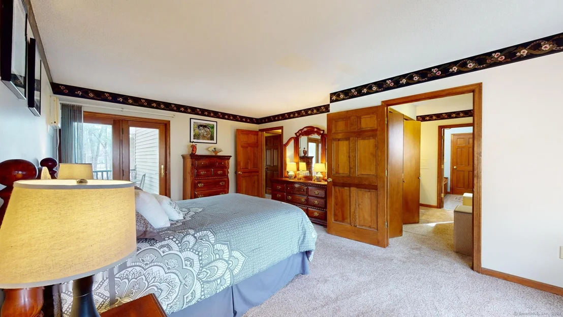 Photo of 18 Pinecrest Road