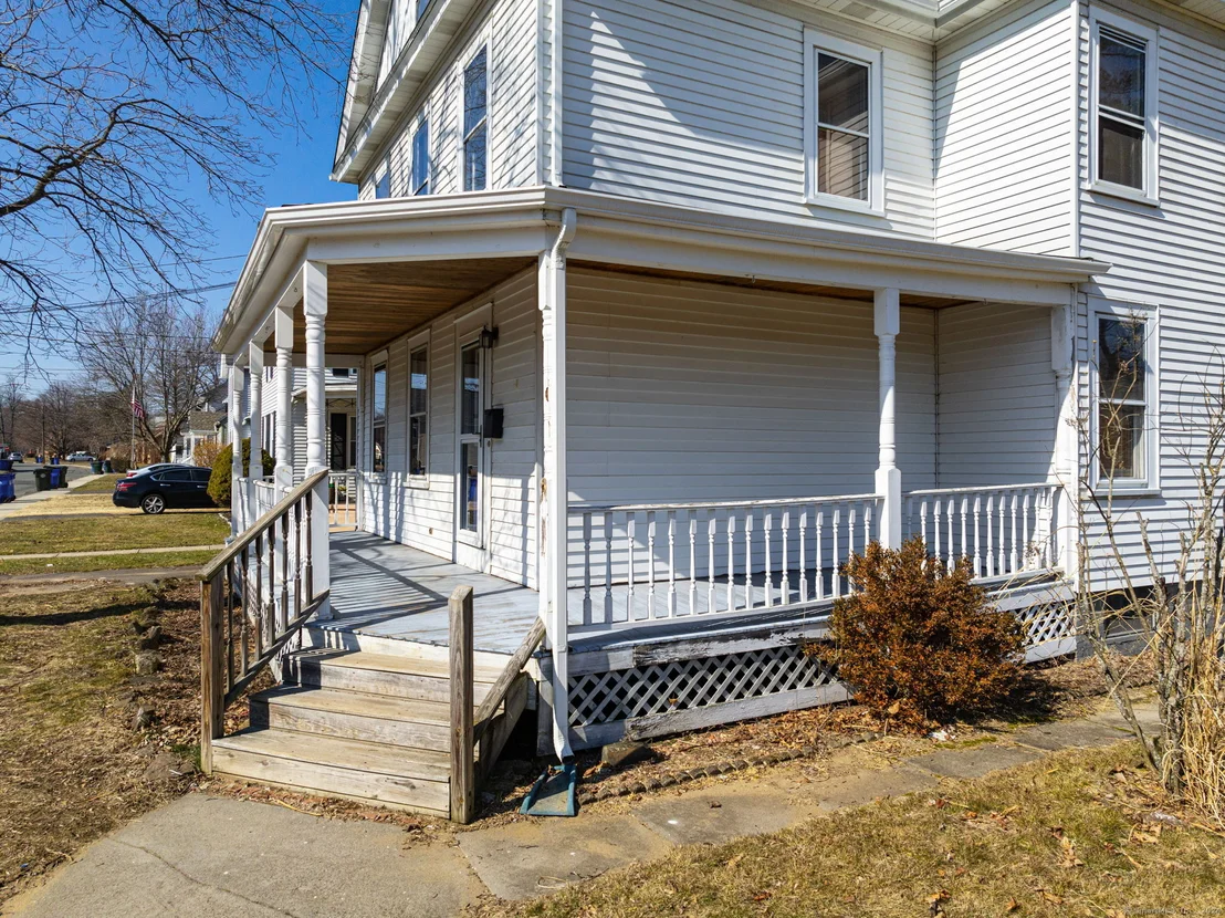 Photo of 5 Pleasant Street