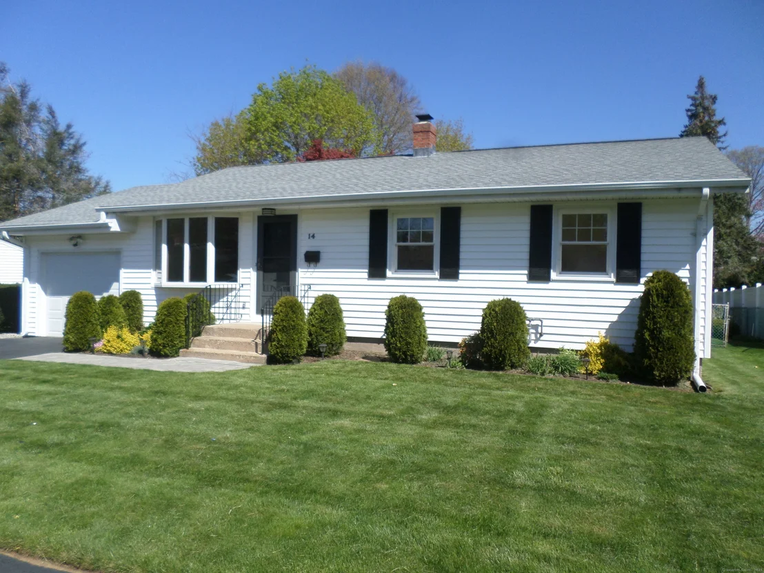 Photo of 14 Village Circle