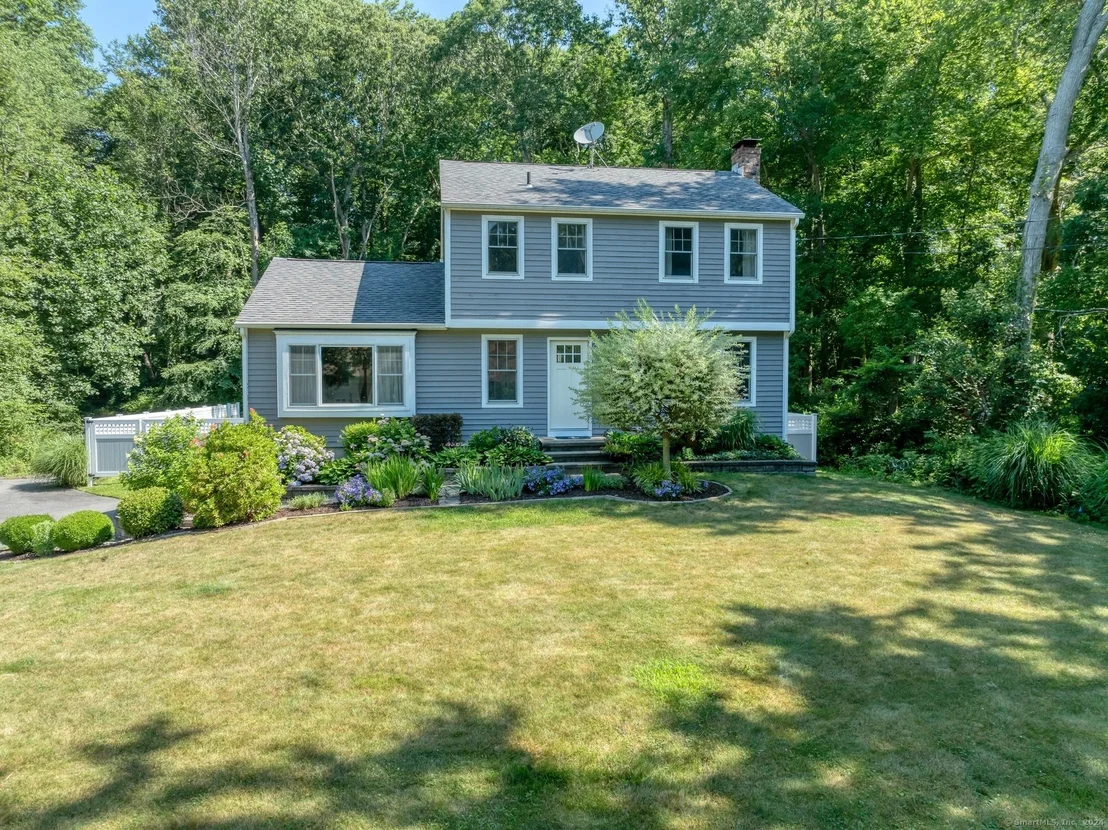 Photo of 24 Champlain Drive